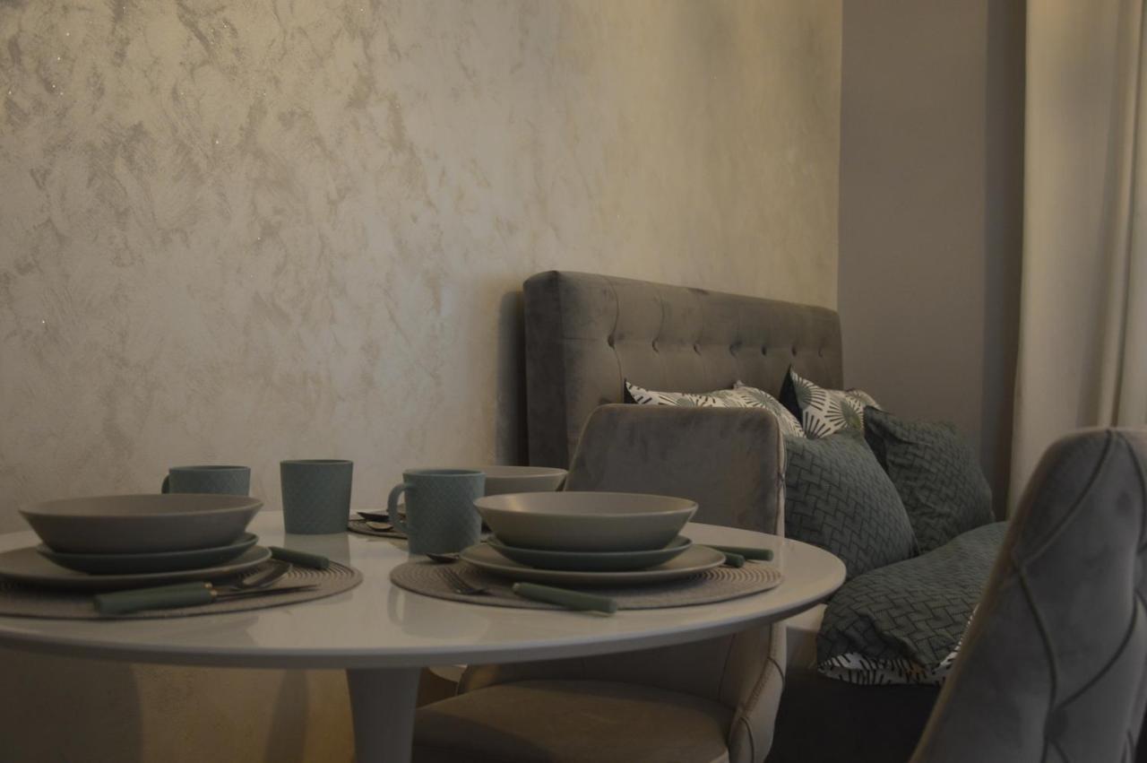 Апартаменты Teodora Lux Apartman Free Privat Parking Нови-Сад Экстерьер фото